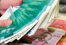 Власти озвучили размер средней зарплаты в Кыргызстане