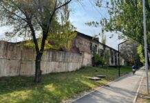 В Караколе здание завода стоимостью 252 миллиона сомов вернули государству