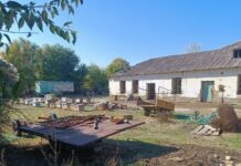 Школу в селе Жоон-Добо незаконно продали частнику, здание вернули государству