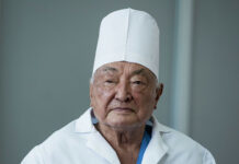 Эртең Бишкекте белгилүү хирург Мамбет Мамакеев акыркы сапарга узатылат