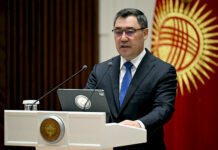 Садыр Жапаров: Мугалимдик, тарбиячылык кесип – жер жүзүндөгү эң улуу кесип