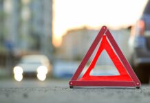 Бишкекте автобустун катышуусунда жол кырсыгы катталды. Жабыркагандар бар