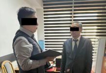 Задержаны сотрудники Счетной палаты КР