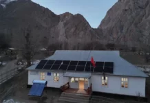 В отдаленном селе Зардалы появилось электричество – местных жителей обеспечили солнечными батареями