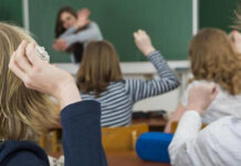 Штраф за неуважение к учителям предлагают увеличить в 25 раз