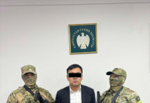 В ГКНБ рассказали, за что задержали сотрудников ГНС