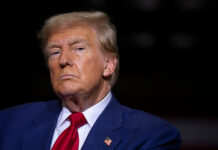 Суд приостановил указ Трампа об ограничении получения гражданства США по праву рождения