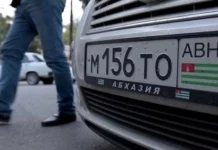 В парламенте просят кабмин снизить стоимость легализации авто с иностранными номерами