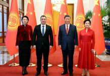 Президент Садыр Жапаровдун Кытайдын Төрагасы Си Цзиньпин менен расмий жолугушуу аземи болуп өттү