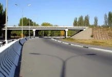 «Бишкек-Манас» аэропорту унаа жолу мэриянын карамагына өтөт