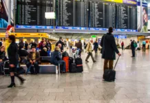 Забастовка в Германии: аэропорт Гамбурга закрыт, отменены сотни рейсов