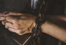 Семь кыргызстанцев находились в рабстве в Мьянме