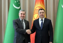 Садыр Жапаров и Гурбангулы Бердымухамедов провели переговоры