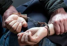 Милиционера и еще одного парня подозревают в половой связи с несовершеннолетней