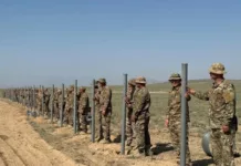 На кыргызско-таджикской границе начали устанавливать заграждение