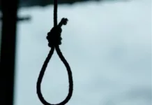 В музыкальной школе в Бишкеке повесился учащийся