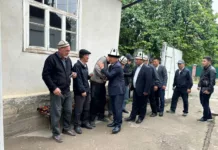 Мэр Оша пообещал устроить детей убитой мужем женщины в интернат имени Терешковой