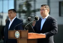 Президент анонсировал повышение зарплаты медработников