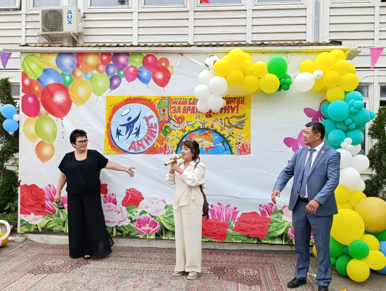 Whatsapp image 2025 05 31 at 09. 03. 22 1 команда счетной палаты подарила праздничное настроение детям из школы-интерната «красноречка»
