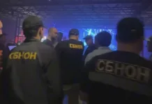 Наркоборцы с собаками нагрянули в бишкекский ночной клуб