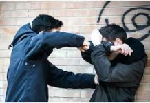 В Узгенском районе школьник оказался в больнице после драки