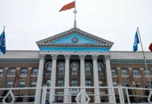 Мэрия Бишкека расторгает договоры аренды по ряду участков. Объекты на них будут снесены