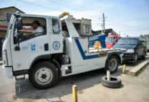 Мэр Бишкека проинспектировал рынок «Кудайберген» и выявил ряд нарушений