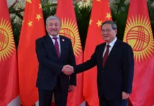 Адылбек Касымалиев встретился с премьером Госсовета Китая