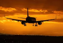 Кыргызстан и Кувейт обсуждают открытие прямого авиасообщения