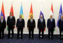 Садыр Жапаров ЖККУга мүчө мамлекеттердин тышкы иштер министрлерин кабыл алды