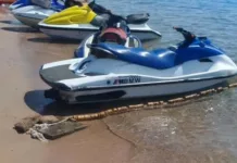 На Иссык-Куле водный скутер сбил ребенка
