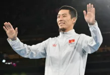 Мунарбек Сейитбек уулу победил в дебютном бою на профессиональном ринге