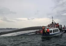 Вьетнамда кайык оодарылып 30дан ашык адам каза болду