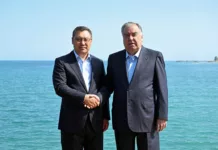 Эмомали Рахмон находится на Иссык-Куле