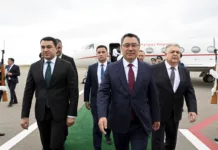 Садыр Жапаров прибыл в Азербайджан с рабочим визитом