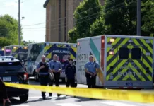 В США при стрельбе в католической школе убиты два ребенка