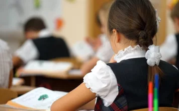 В Кыргызстане стартовала поздняя регистрация в школу