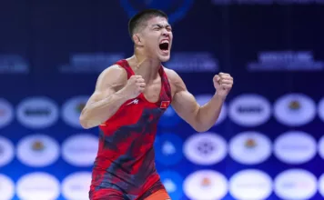 Кыргызстанский борец завоевал серебряную медаль на чемпионате мира в Болгарии