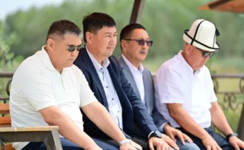 Камчыбек Ташиев посетил мемориал «Кекилик-Учар»