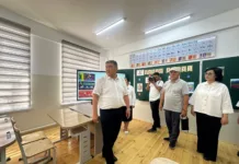 Камчыбек Ташиев Ошто жаңыланган мектеп-интернатты текшерди