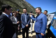 Садыр Жапаров «Барскоон – Бедел унаа жолун өз каражаттарыбыздын эсебинен куруу» долбоорун баштап берди