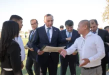 Тажикстан Республикасынын делегациясы Бишкектеги Royal Central Park менен таанышты