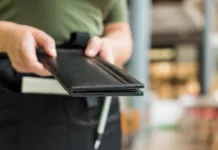 В Кыргызстане могут отменить плату за обслуживание в кафе и ресторанах