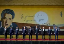 Садыр Жапаров ЕАЭБ өлкөлөрүнүн өкмөт башчыларын жана ЕЭК Коллегиясынын төрагасын кабыл алды