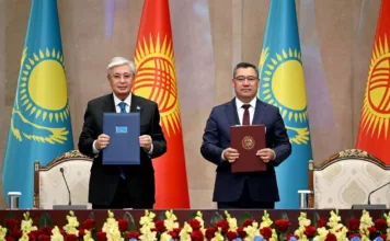 По итогам переговоров президентов Кыргызстана и Казахстана подписан ряд двусторонних документов