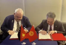 Кыргызстан менен Папуа-Жаңы Гвинеянын ортосунда дипмамилелер түзүлдү