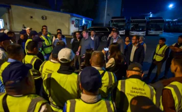 Мэр Бишкека в пять утра пришел к водителям автобусов с инструктажем