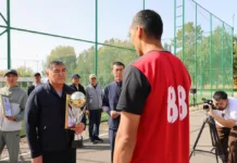 Камчыбек Ташиев вручил награды победителям спартакиады на Кубок главы ГКНБ