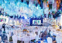 В Кыргызстане тойканы и рестораны начали работать только до 22:00