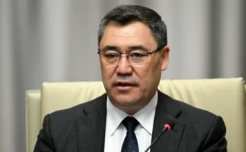 Садыр Жапаров выделил участок госрезиденции под строительство школ и детсадов